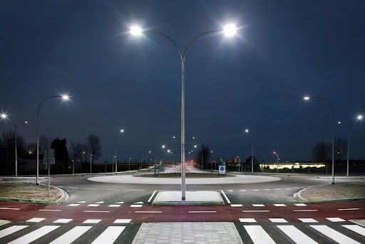 Roundabout illuminated by an LED street light
